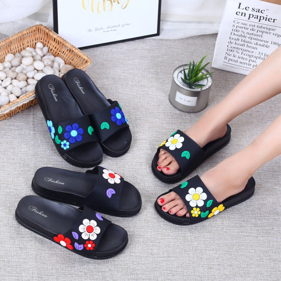 Genießen Sie Komfort und Stil mit den Flower PVC Home Line Sandalen – King Stone Brothers and Co™️